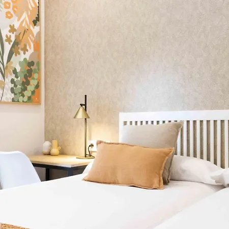 The Collection - San Martin Ii Apartman *