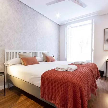 The Collection - San Martin Ii * San Sebastián