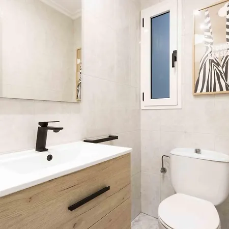 The Collection - San Martin Ii * San Sebastián